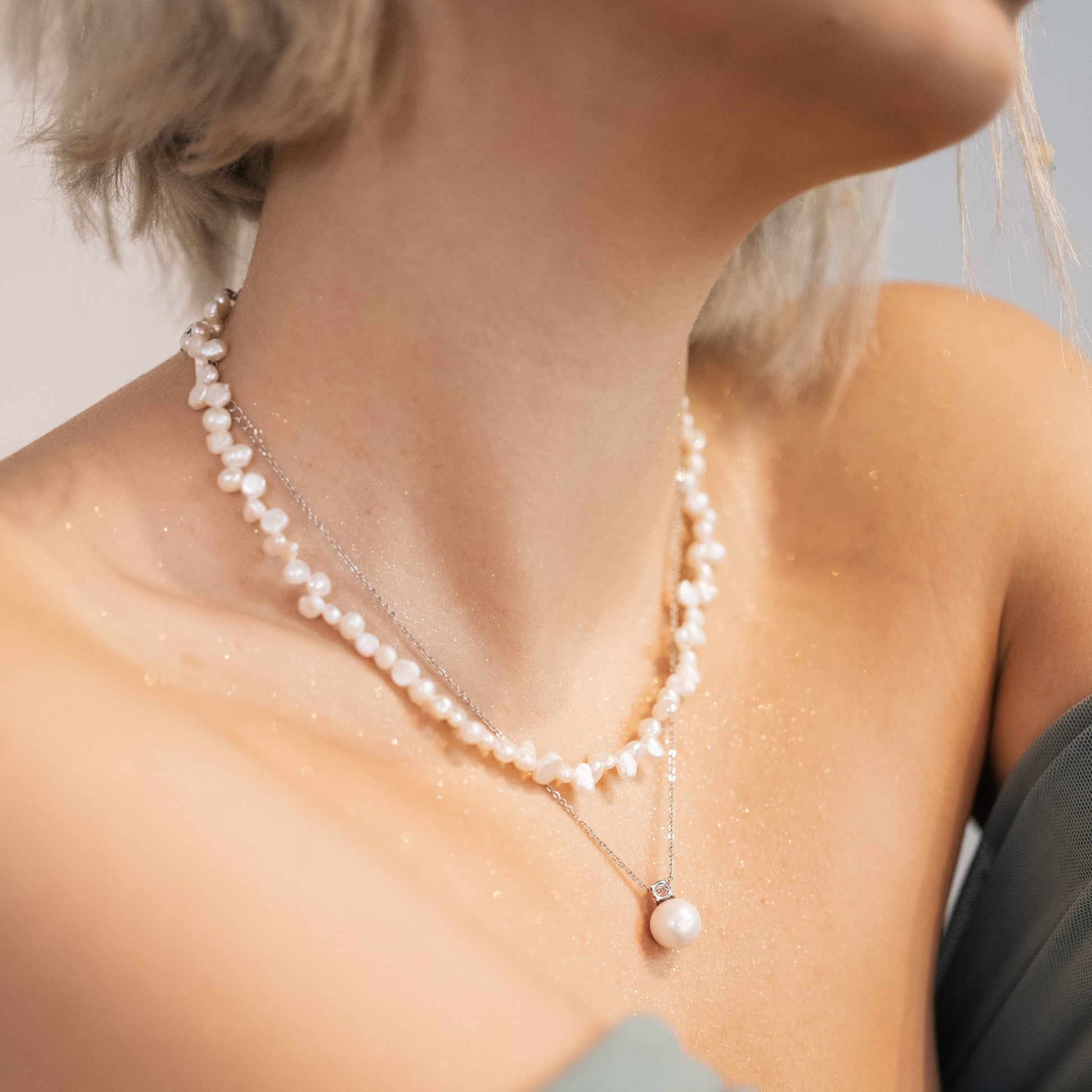 Single Pearl Pendant
