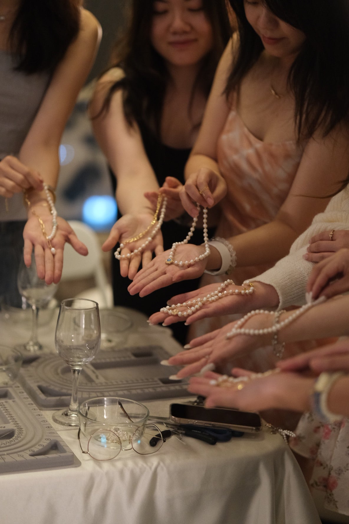 Pearl Jewelry Making Workshop [Toronto Only]